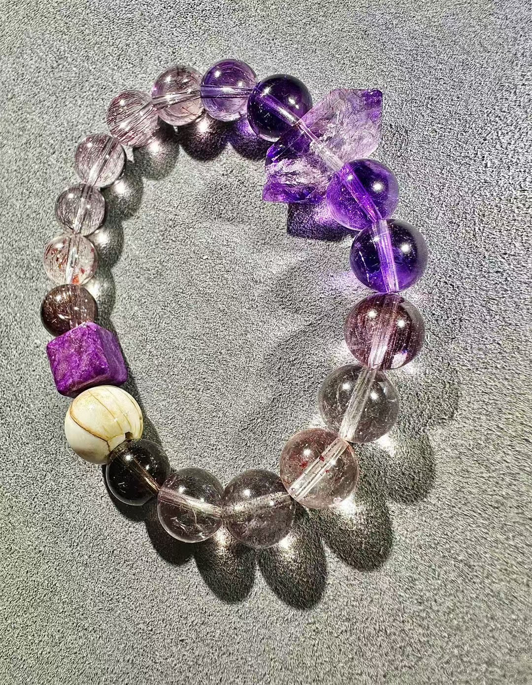 Moneta Magic Crystal Bracelet